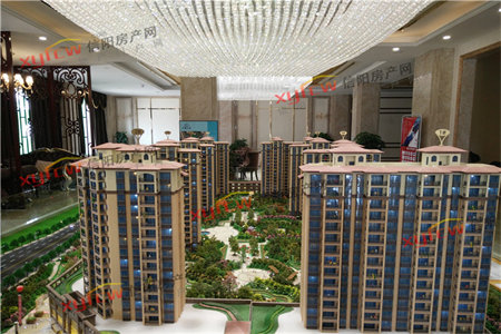 南湖山钢碧桂园·翡翠城3室2厅2卫119万130m2出售